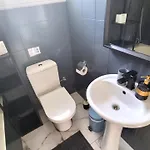 Cozy Apt, Near Airport With 100mbit Internet Apartman Lárnaka